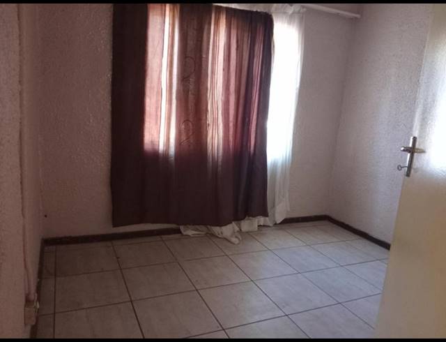 3 BEDROOM HOUSE FOR SALE IN VANDERBIJLPARK CW 6